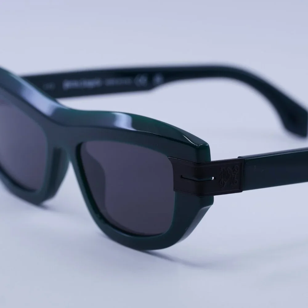 Palm Angels PERI10E CLAIRE 5507 Sunglasses Green Cat Eye Frame, Dark Grey Lenses